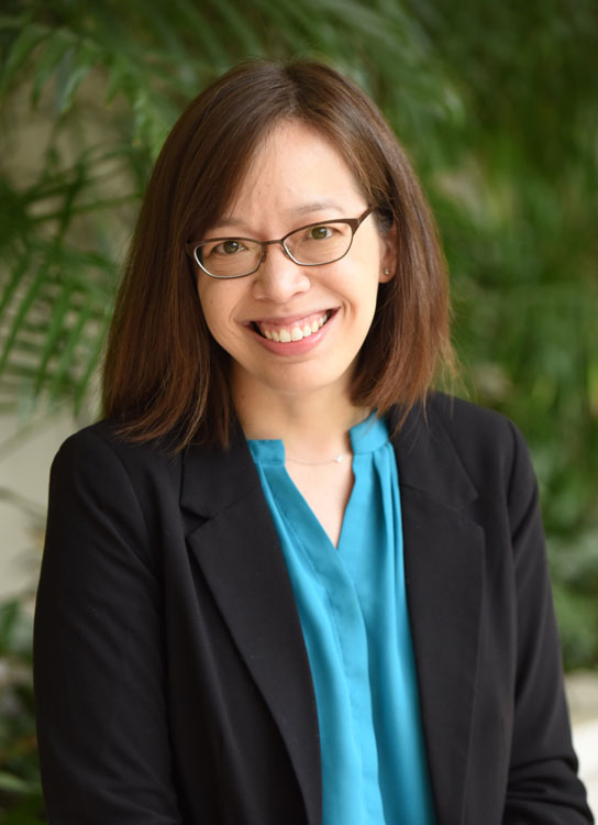  Dr. Rebecca Silbermann